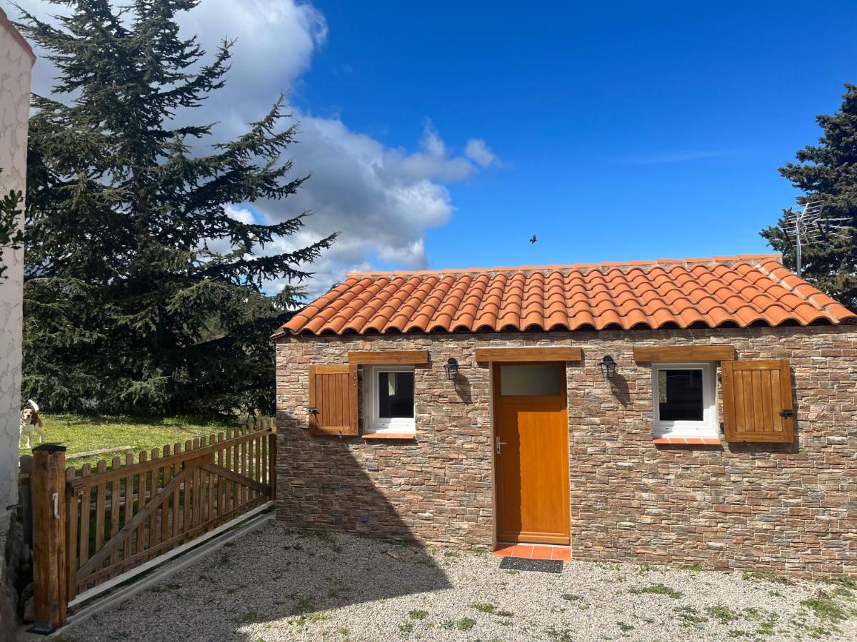 Gite De L'Auxineill Castelnou Esterno foto